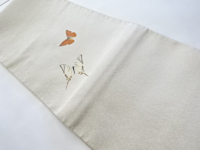 リサイクル　綴れ蝶模様袋帯